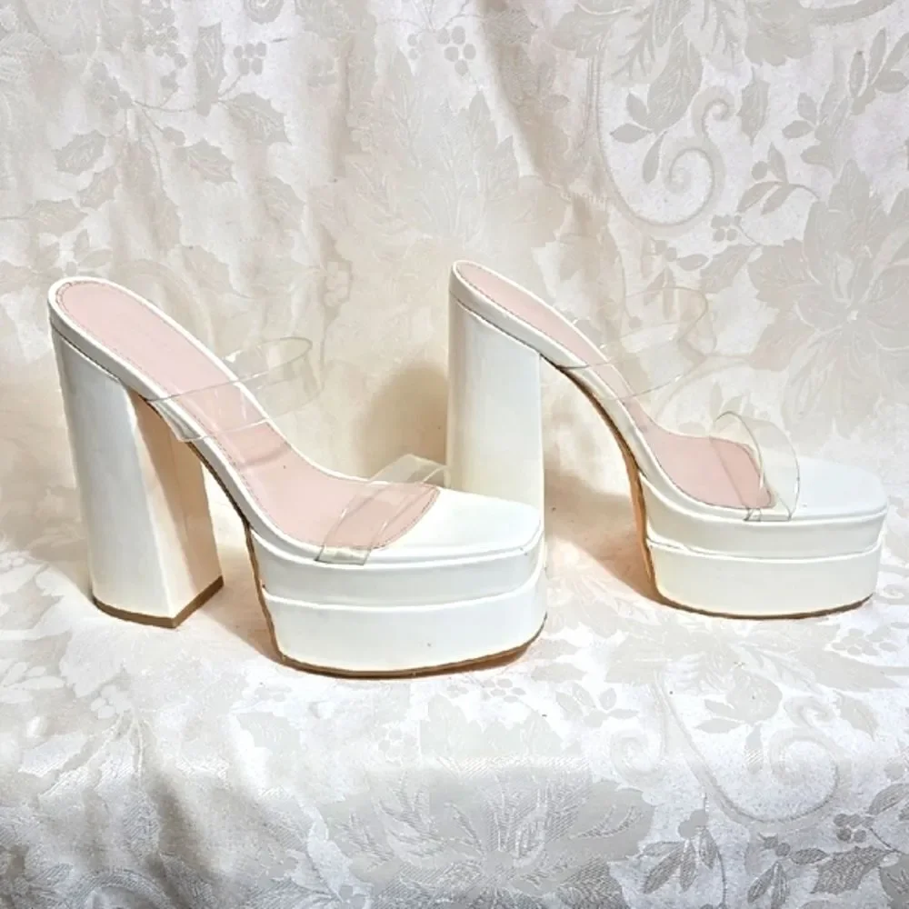 FOREVER 21 Women's White Platform And Clear Heels